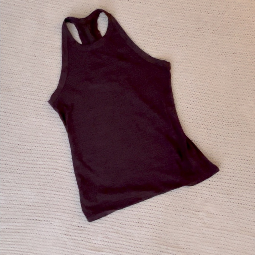 Old navy active tank